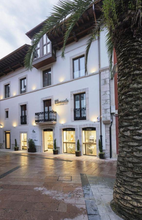 Apartamentos Centro Llanes Esterno foto