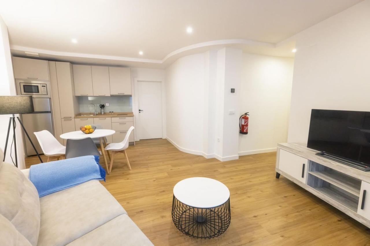 Apartamentos Centro Llanes Esterno foto